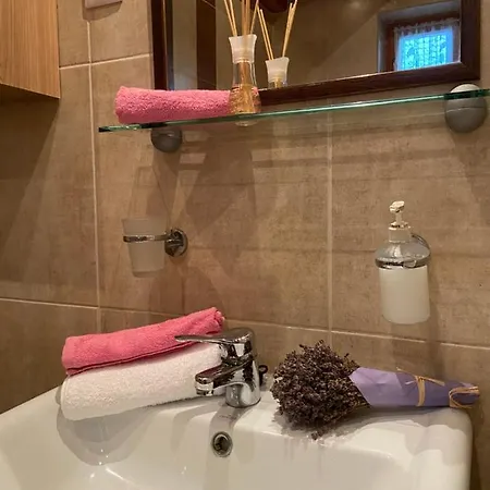 Πανσιόν Centrum Vendeghaz 3*