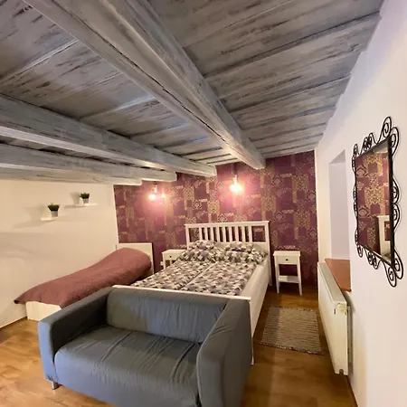 Pensjonat Centrum Vendeghaz 3*