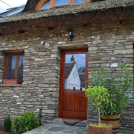 Centrum Vendeghaz 게스트하우스