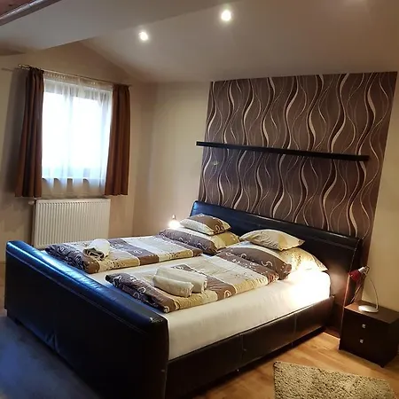 Centrum Vendeghaz 3*