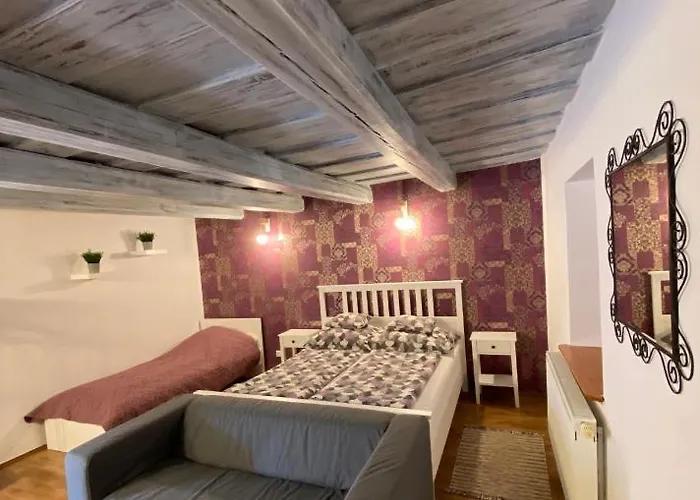 Gasthof Centrum Vendeghaz 3*