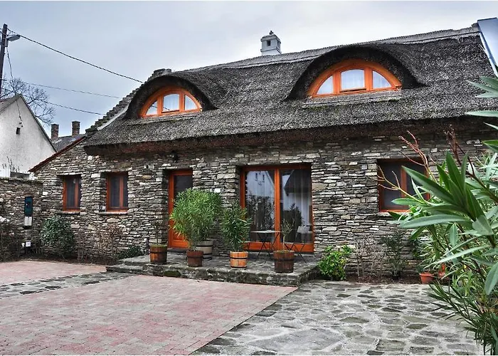 Centrum Vendeghaz Tihany