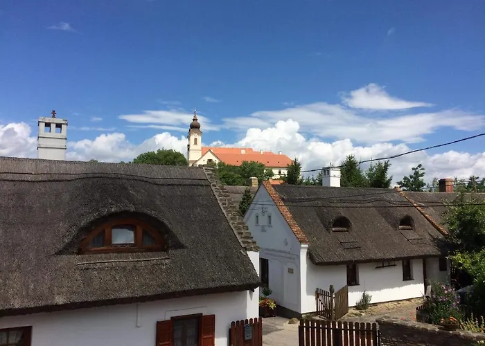 Gasthof Centrum Vendeghaz Tihany